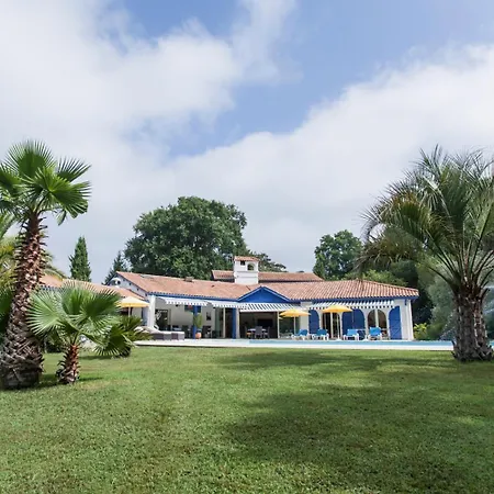 Homestay Coquette Personnalisee